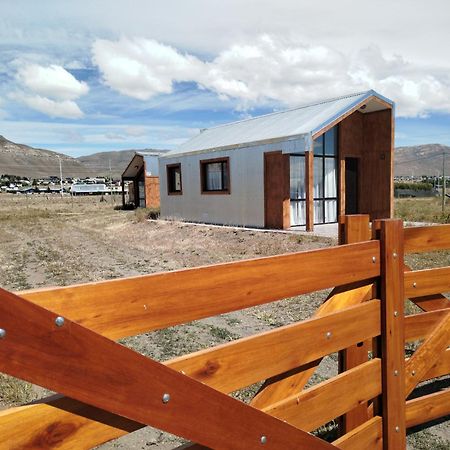 Casa A Estrenar! Muy Cerca De La Terminal De Bus Apartment Ел Калафате Екстериор снимка